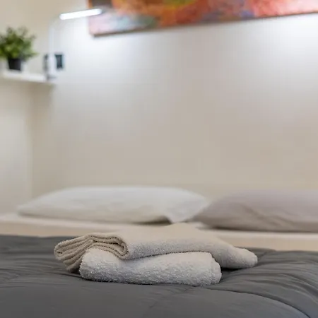 - A Pochi Passi Dal Centro Storico Apartment Ferrara