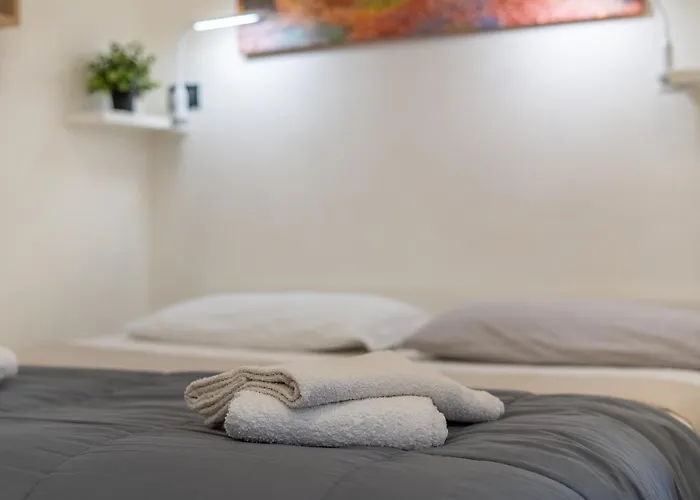 - A Pochi Passi Dal Centro Storico Apartament Ferrara